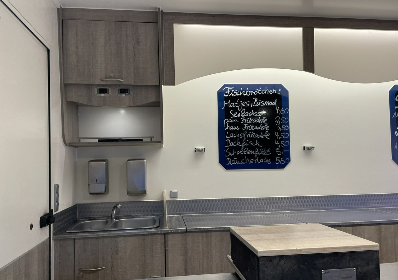 Fiat Ducato Autosklep wędlin Ryb Gastronomiczny Food Truck Foodtruck 116tkm 201 - Autonegozio: foto 4 Fiat Ducato Autosklep wędlin Ryb Gastronomiczny Food Truck Foodtruck 116tkm 201 - Autonegozio: foto 4