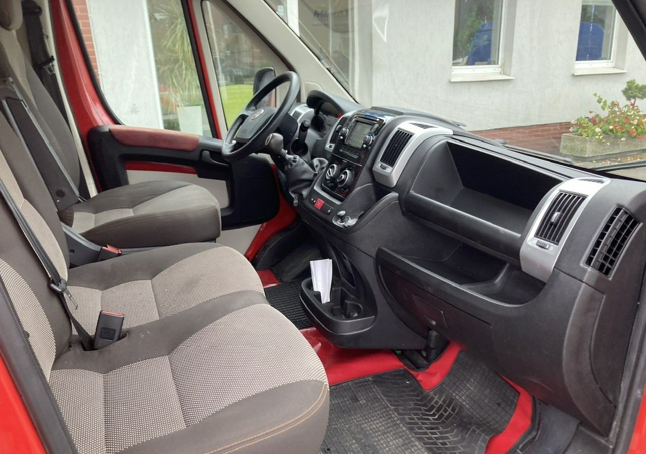 Fiat Ducato Ducato 3.0 CNG+benzyna Klima Navi Kamera 2017 - Furgone chiuso: foto 3 Fiat Ducato Ducato 3.0 CNG+benzyna Klima Navi Kamera 2017 - Furgone chiuso: foto 3