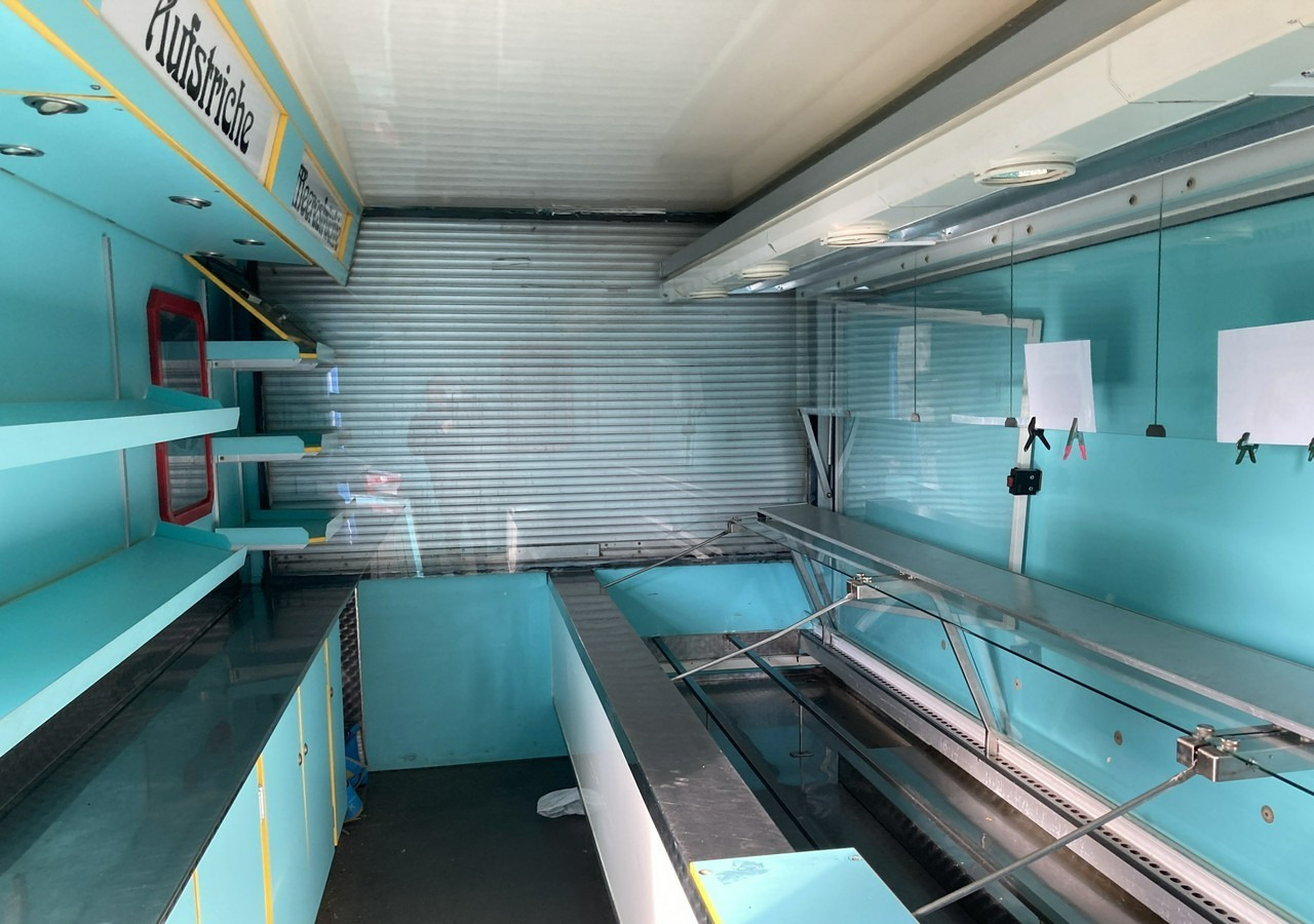 Fiat Ducato Ducato Autosklep wędlin Gastronomiczny Food Truck Foodtruck sklep - Autonegozio: foto 2 Fiat Ducato Ducato Autosklep wędlin Gastronomiczny Food Truck Foodtruck sklep - Autonegozio: foto 2