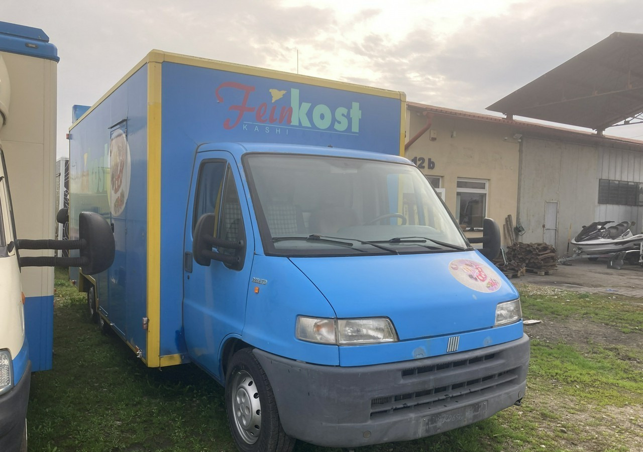Fiat Ducato Ducato Autosklep wędlin Gastronomiczny Food Truck Foodtruck sklep - Autonegozio: foto 3 Fiat Ducato Ducato Autosklep wędlin Gastronomiczny Food Truck Foodtruck sklep - Autonegozio: foto 3