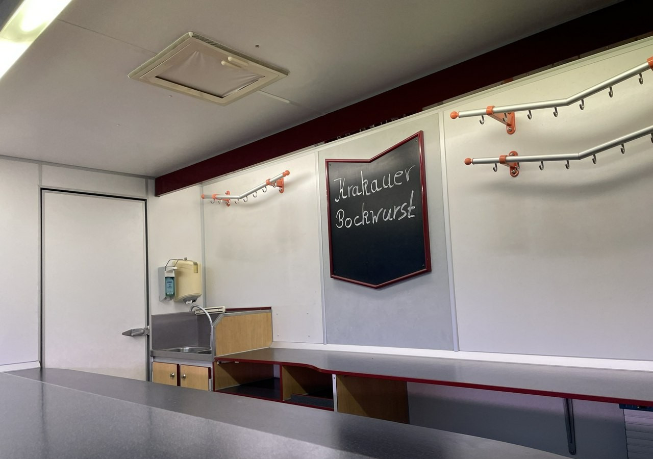 Fiat Ducato Ducato Autosklep wedlin Sklep Gastronomiczny Food Truck Foodtruck 20 - Autonegozio: foto 2 Fiat Ducato Ducato Autosklep wedlin Sklep Gastronomiczny Food Truck Foodtruck 20 - Autonegozio: foto 2