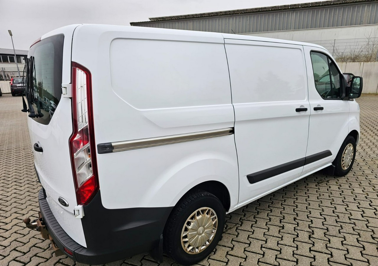 Ford Transit Transit Custom Ford Transit Custom 2.2-125KM Klima 2015 - Furgone chiuso: foto 2 Ford Transit Transit Custom Ford Transit Custom 2.2-125KM Klima 2015 - Furgone chiuso: foto 2