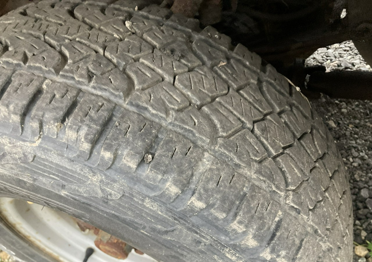 Mezzo spazzaneve Inna Inny Hansa 4X4 pług posypywarka wywrotka: foto 6