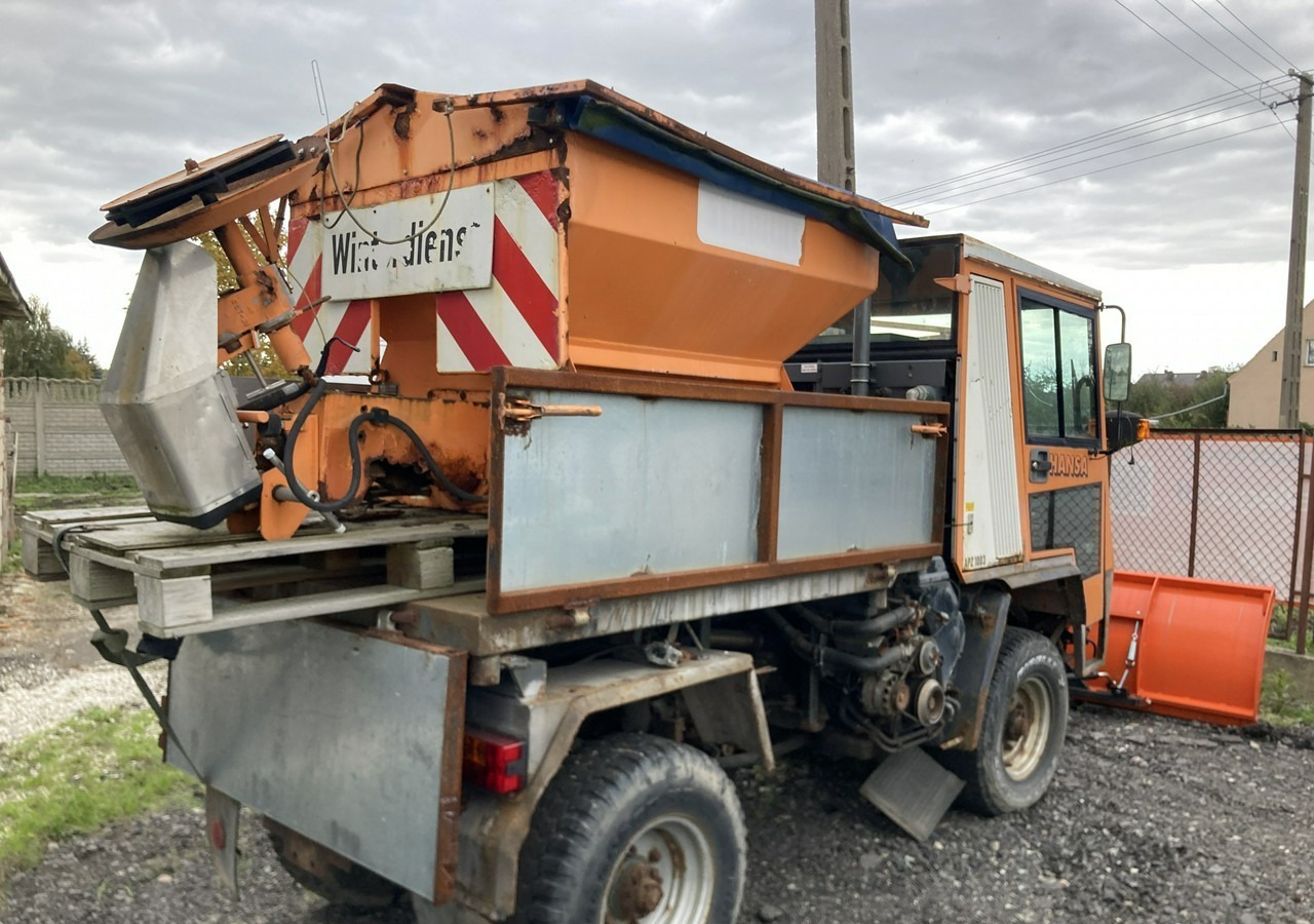Inna Inny Hansa 4X4 pług posypywarka wywrotka - Mezzo spazzaneve: foto 2 Inna Inny Hansa 4X4 pług posypywarka wywrotka - Mezzo spazzaneve: foto 2