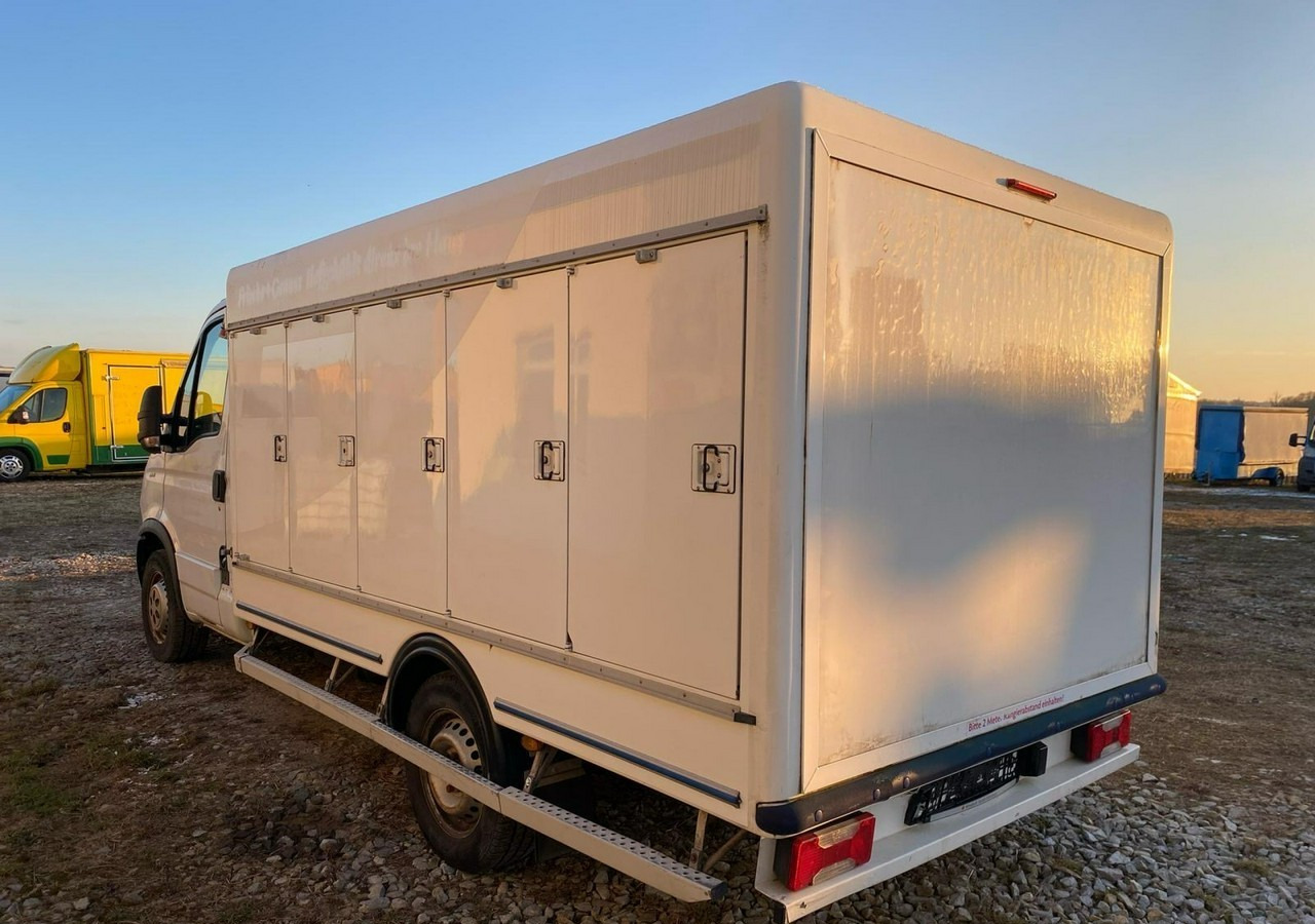 Iveco Inny Iveco Iveco Daily 35-13 chłodnia 10 komorowa Mrożnia do -40C Model 2014 - Furgone frigo: foto 2 Iveco Inny Iveco Iveco Daily 35-13 chłodnia 10 komorowa Mrożnia do -40C Model 2014 - Furgone frigo: foto 2