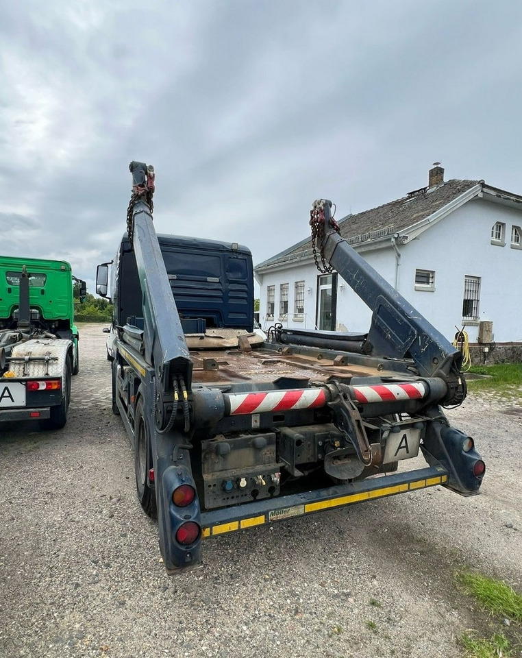 MAN Inny MAN Man TGX 18.400 Bramowiec hakowiec Meiler Model 2012 - Autocarro multibenna: foto 4 MAN Inny MAN Man TGX 18.400 Bramowiec hakowiec Meiler Model 2012 - Autocarro multibenna: foto 4