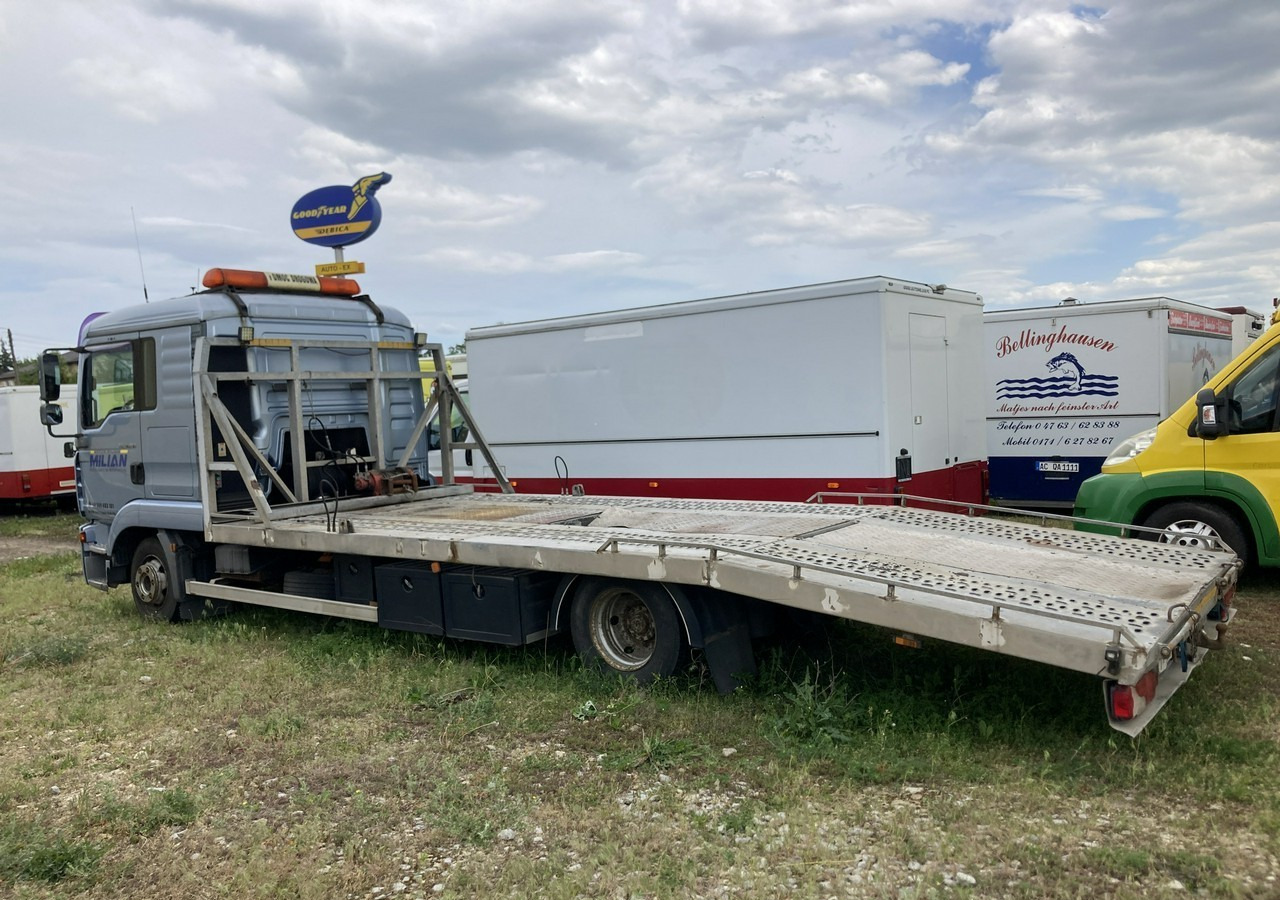 MAN TGL 8.210 Pomoc drogowa Autolaweta x 2 MAN TGL 8.210 Pomoc drogowa Autolaweta na 2 Auta 2005 - Carro attrezzi: foto 3 MAN TGL 8.210 Pomoc drogowa Autolaweta x 2 MAN TGL 8.210 Pomoc drogowa Autolaweta na 2 Auta 2005 - Carro attrezzi: foto 3