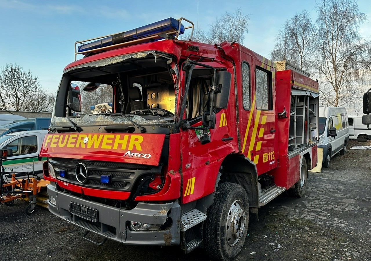Mercedes-Benz Inny Mercedes-Benz Atego 918 Straż Pożarna 4X4 2006 - Autopompa: foto 5 Mercedes-Benz Inny Mercedes-Benz Atego 918 Straż Pożarna 4X4 2006 - Autopompa: foto 5