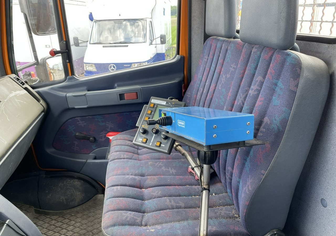 Mezzo spazzaneve Mercedes-Benz Inny Mercedes-Benz Mercedes Vario 815 Wywrotka 4X4 2004: foto 13