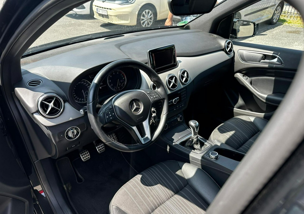 Mercedes-Benz Klasa B W246 Mercedes B-Klasa 1.6-122KM Bogate wyposażenie 127tkm 2013r - Autovettura: foto 5 Mercedes-Benz Klasa B W246 Mercedes B-Klasa 1.6-122KM Bogate wyposażenie 127tkm 2013r - Autovettura: foto 5