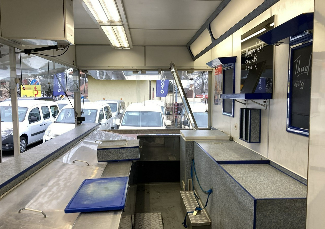 Mercedes-Benz Sprinter Sprinter Autosklep Gastronomiczny wędli Ryb Food Truck Foodtruck skl - Autonegozio: foto 4 Mercedes-Benz Sprinter Sprinter Autosklep Gastronomiczny wędli Ryb Food Truck Foodtruck skl - Autonegozio: foto 4