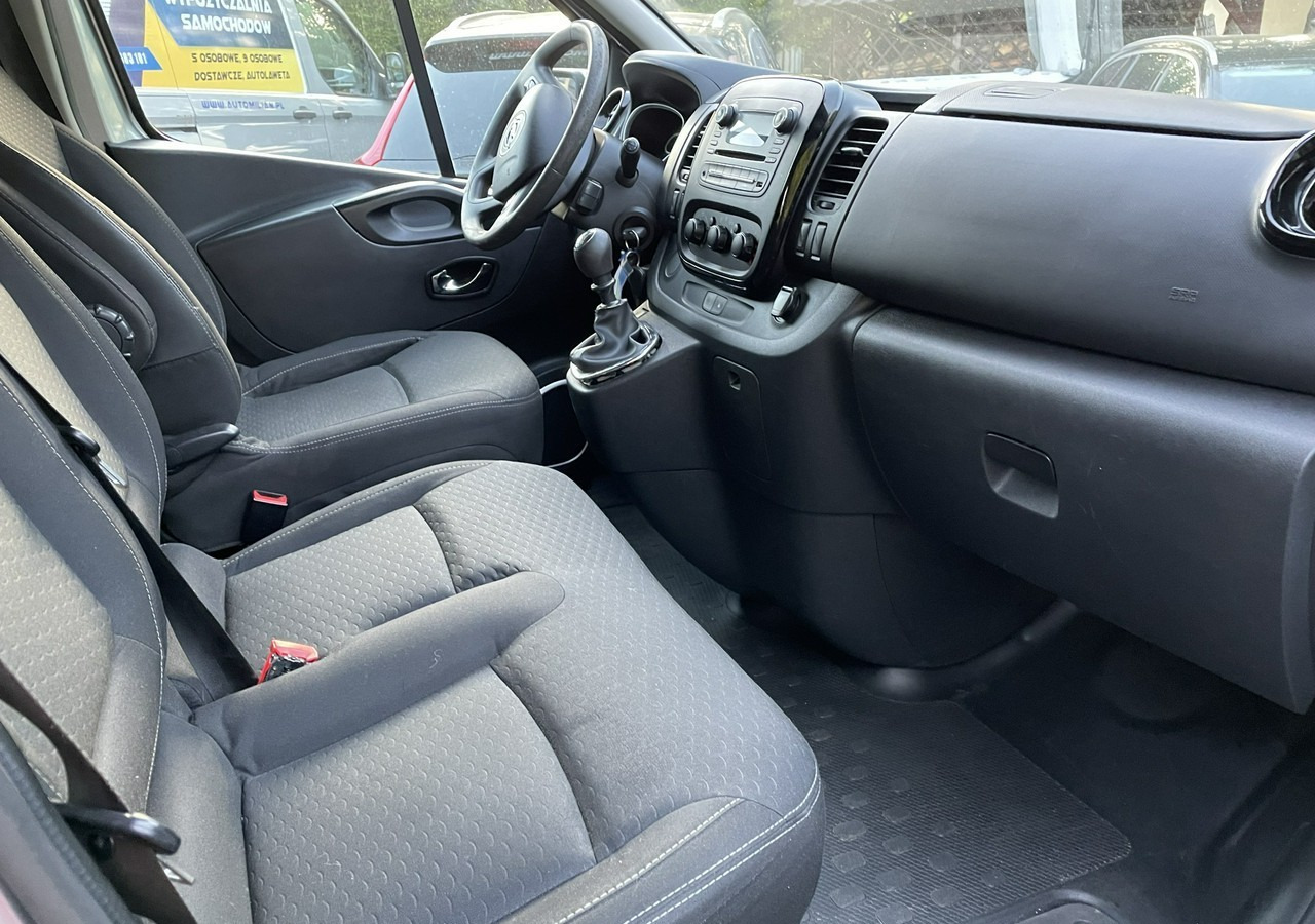 Opel Vivaro III Opel Vivaro 1.6-125KM Long 2x Klima Model 2019 - Autovettura: foto 4 Opel Vivaro III Opel Vivaro 1.6-125KM Long 2x Klima Model 2019 - Autovettura: foto 4