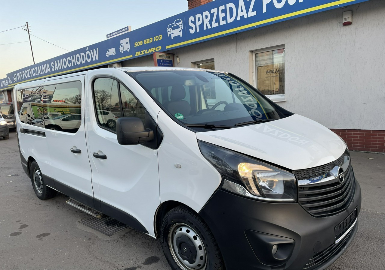 Opel Vivaro Opel Vivaro dla Niepełnosprawnych inwalida Rampa Model 2019 - Autovettura: foto 5 Opel Vivaro Opel Vivaro dla Niepełnosprawnych inwalida Rampa Model 2019 - Autovettura: foto 5