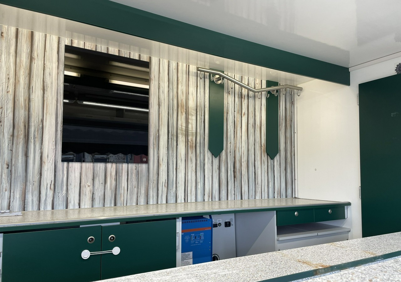 Renault Master Autosklep Gastronomiczny Food Truck Foodtruck sklep W-zasil 2015 - Autonegozio: foto 5 Renault Master Autosklep Gastronomiczny Food Truck Foodtruck sklep W-zasil 2015 - Autonegozio: foto 5