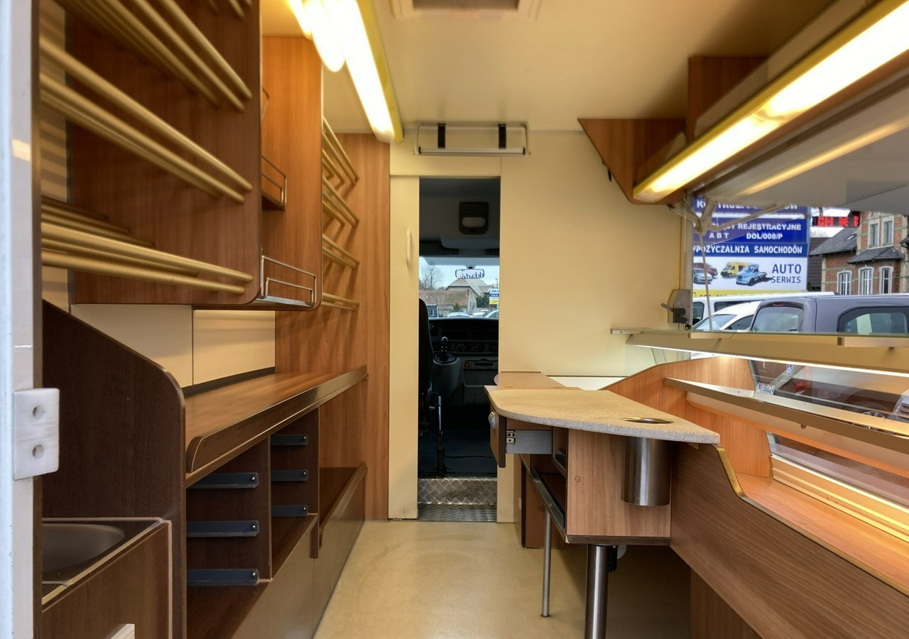 Renault Master Autosklep pieczywa Gastronomiczny Food Truck Foodtruck sklep Borco20 - Autonegozio: foto 2 Renault Master Autosklep pieczywa Gastronomiczny Food Truck Foodtruck sklep Borco20 - Autonegozio: foto 2