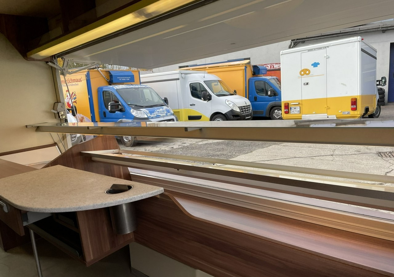 Renault Master Autosklep pieczywa Sklep Gastronomiczny Food Truck Foodtruck Borco20 - Autonegozio: foto 5 Renault Master Autosklep pieczywa Sklep Gastronomiczny Food Truck Foodtruck Borco20 - Autonegozio: foto 5