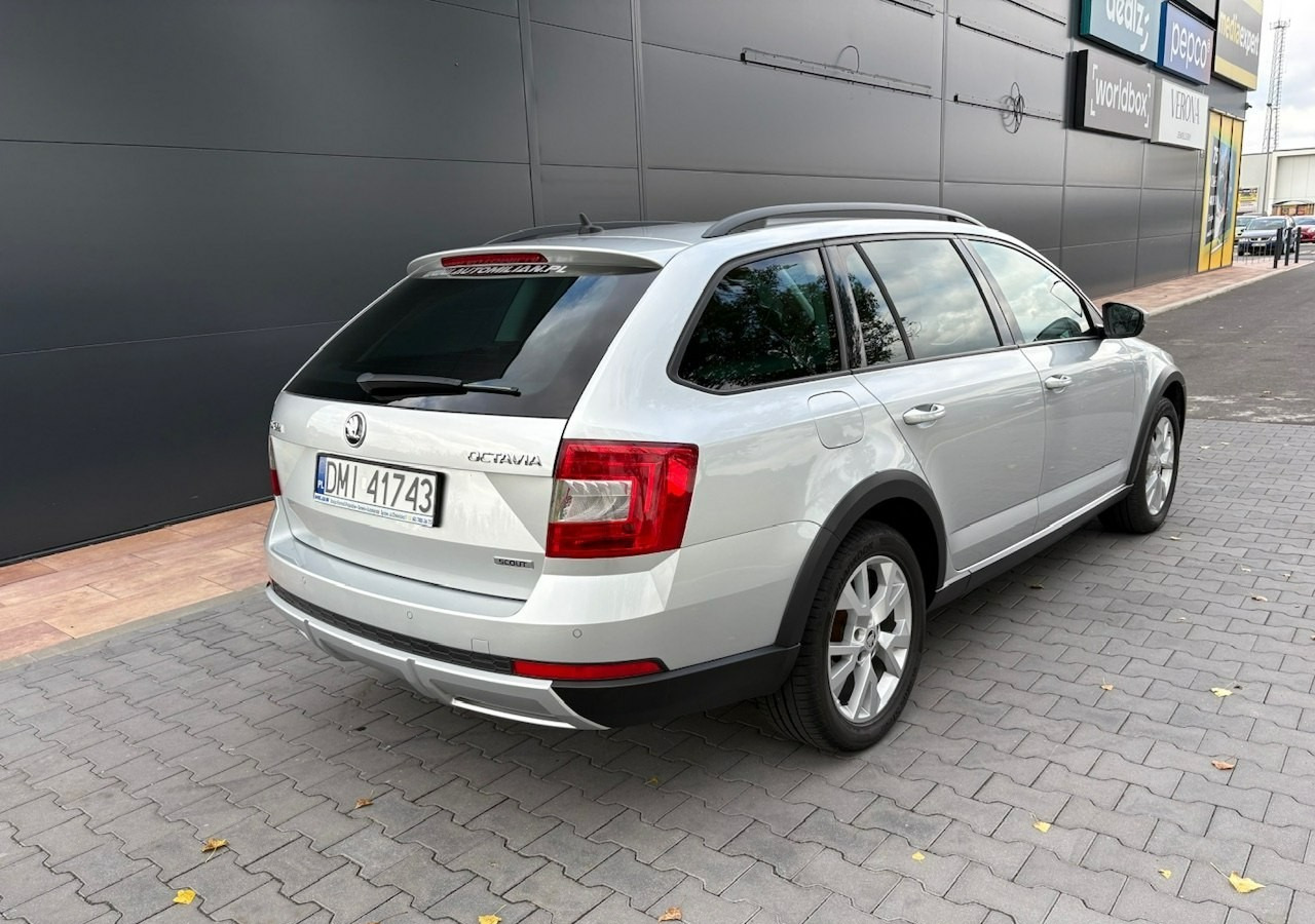 Skoda Octavia III Skoda Octavia 4X4 Scout 2.0 TDI -150KM Model 2017 Bezwypadkowa FV 23 - Autovettura: foto 4 Skoda Octavia III Skoda Octavia 4X4 Scout 2.0 TDI -150KM Model 2017 Bezwypadkowa FV 23 - Autovettura: foto 4