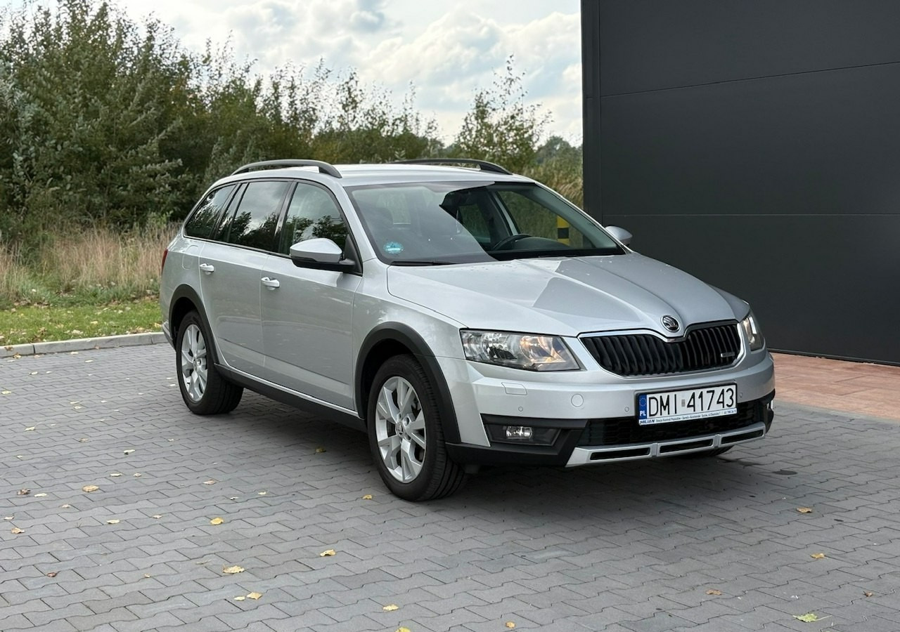 Skoda Octavia III Skoda Octavia 4X4 Scout 2.0 TDI -150KM Model 2017 Bezwypadkowa FV 23 - Autovettura: foto 1 Skoda Octavia III Skoda Octavia 4X4 Scout 2.0 TDI -150KM Model 2017 Bezwypadkowa FV 23 - Autovettura: foto 1