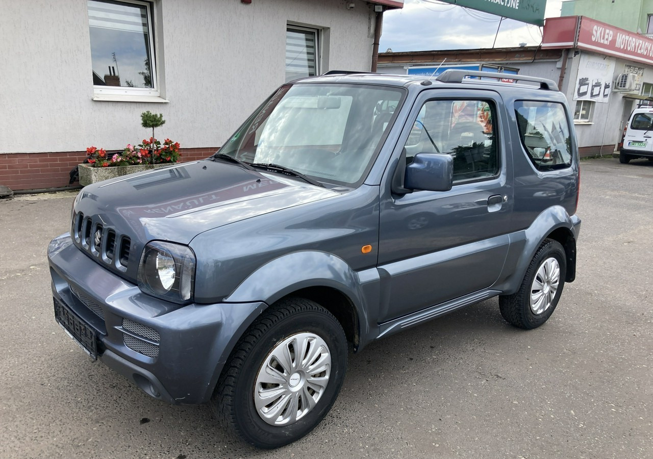 Suzuki Jimny Suzuki Jimny 1.3-16V 4X4 Klima 2006 - Autovettura: foto 3 Suzuki Jimny Suzuki Jimny 1.3-16V 4X4 Klima 2006 - Autovettura: foto 3