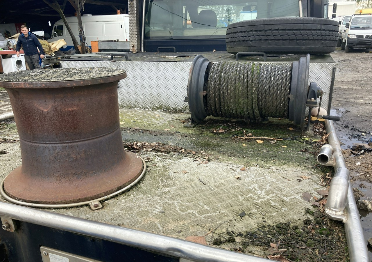Ford Transit Ford Transit z wyciągiem do sieci rybnych wyciągarka portowa kuter m - Veicolo speciale/ Comunale, Furgone: foto 4 Ford Transit Ford Transit z wyciągiem do sieci rybnych wyciągarka portowa kuter m - Veicolo speciale/ Comunale, Furgone: foto 4