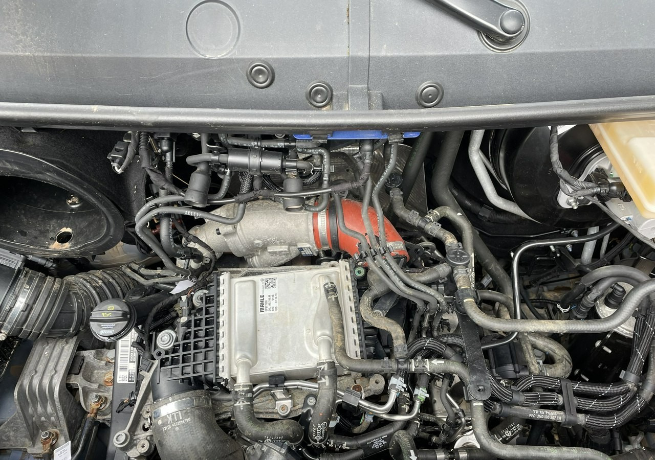 Volkswagen Crafter Volkswagen Crafter 2.0-180KM 4X4 Brygadówka 5-osob dokka Model 2021 - Furgone doppia cabina: foto 5 Volkswagen Crafter Volkswagen Crafter 2.0-180KM 4X4 Brygadówka 5-osob dokka Model 2021 - Furgone doppia cabina: foto 5