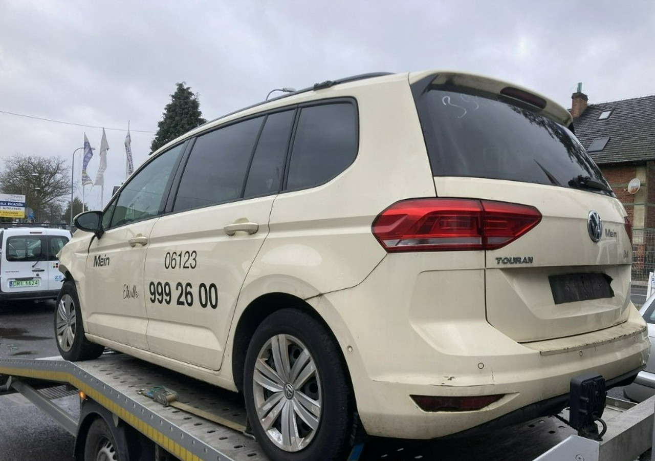 Volkswagen Touran II Touran - Autovettura: foto 1 Volkswagen Touran II Touran - Autovettura: foto 1