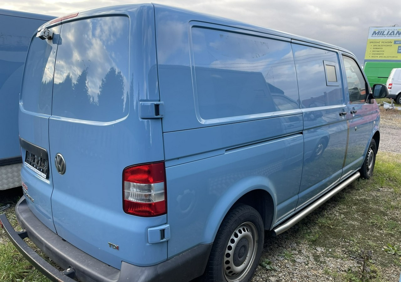 Volkswagen Transporter Trasporter T5 Bankowóz kuloodporny opancerzony 2015 - Furgone blindato: foto 3 Volkswagen Transporter Trasporter T5 Bankowóz kuloodporny opancerzony 2015 - Furgone blindato: foto 3