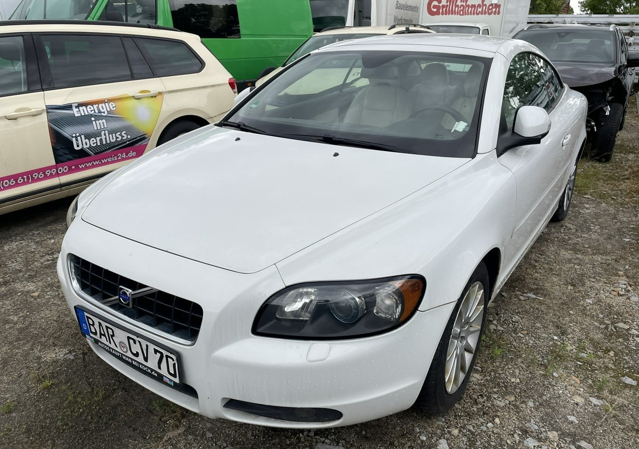 Volvo C70 II Volvo C70 2.0-136KM Cabrio Kabriolet 2010 - Autovettura: foto 1 Volvo C70 II Volvo C70 2.0-136KM Cabrio Kabriolet 2010 - Autovettura: foto 1
