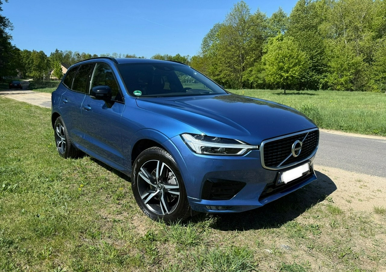 Volvo XC60 II XC60 R-design 2.0D5 235KM Automat Navi Kamery360 Panorama HAK Harman - SUV/ Fuoristrada: foto 1 Volvo XC60 II XC60 R-design 2.0D5 235KM Automat Navi Kamery360 Panorama HAK Harman - SUV/ Fuoristrada: foto 1