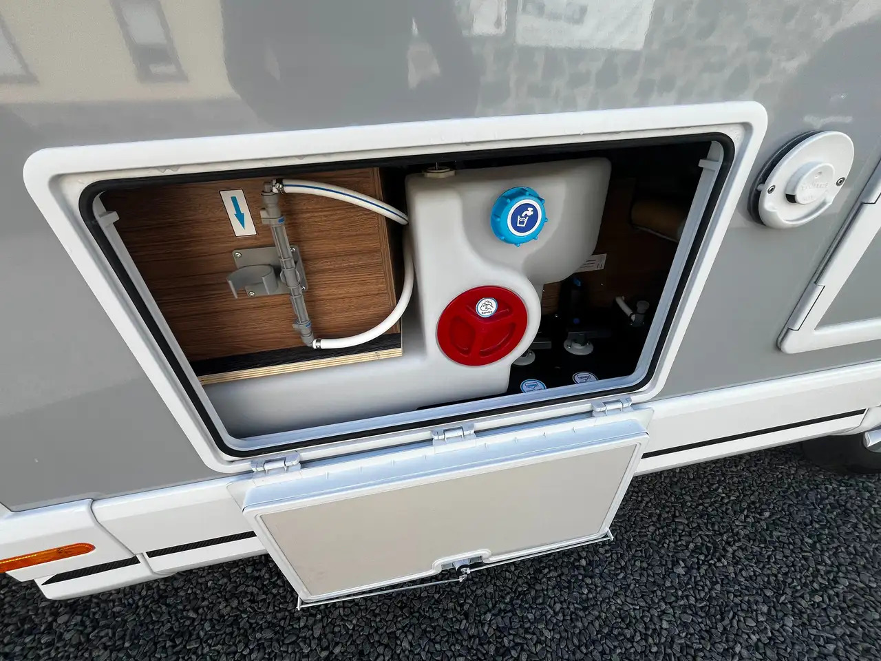 Leasing di Knaus VAN WAVE 640 MEG VANSATION Knaus VAN WAVE 640 MEG VANSATION: foto 10