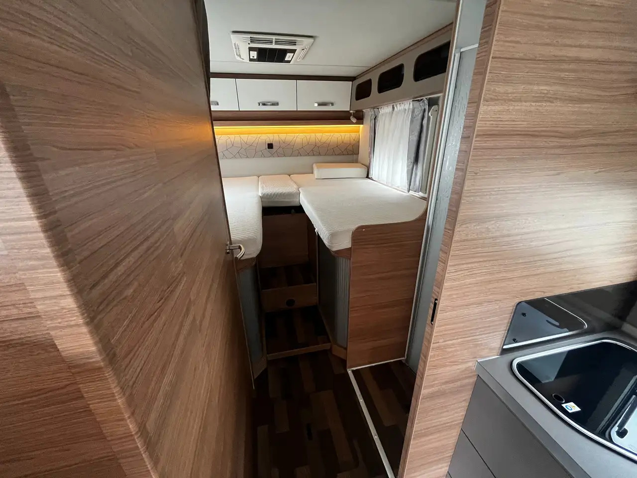 Leasing di Weinsberg CaraSuite 700 ME Weinsberg CaraSuite 700 ME: foto 11