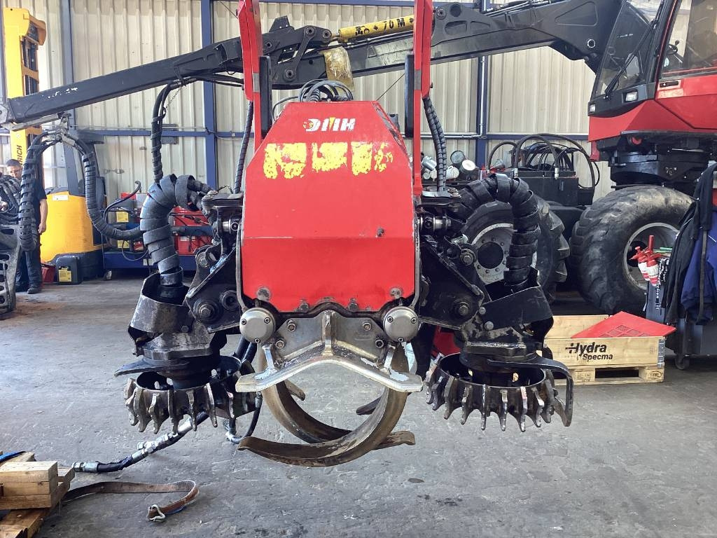 Komatsu C124  - Testa di abbattimento: foto 1 Komatsu C124  - Testa di abbattimento: foto 1