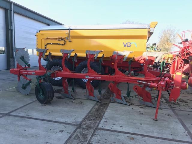 Vogel & Noot 6 schaar wentelploeg - Aratro: foto 1 Vogel & Noot 6 schaar wentelploeg - Aratro: foto 1