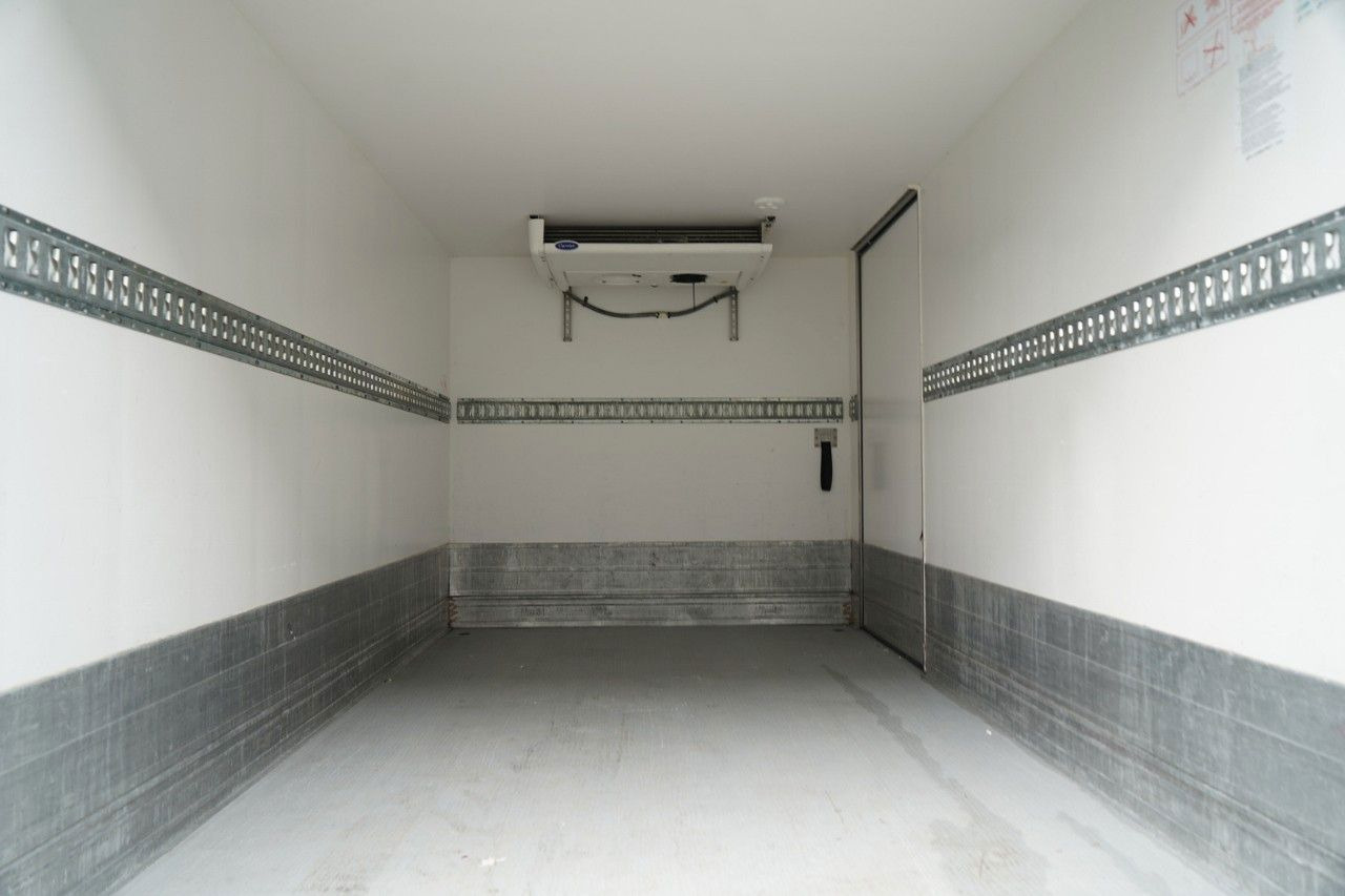 Furgone frigo Iveco DAILY 35-130 / CHŁODNIA / AGREGAT XARIOS 350 /: foto 23 Furgone frigo Iveco DAILY 35-130 / CHŁODNIA / AGREGAT XARIOS 350 /: foto 23