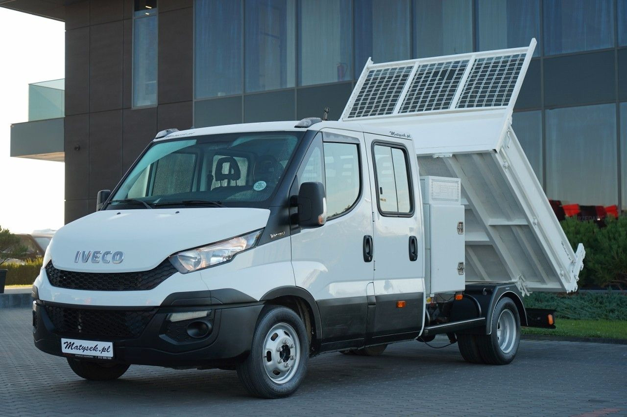 Iveco DAILY 35-150 / BRYGADOWKA / WYWROTKA 2.4 M / BL - Furgone ribaltabile, Furgone doppia cabina: foto 1 Iveco DAILY 35-150 / BRYGADOWKA / WYWROTKA 2.4 M / BL - Furgone ribaltabile, Furgone doppia cabina: foto 1