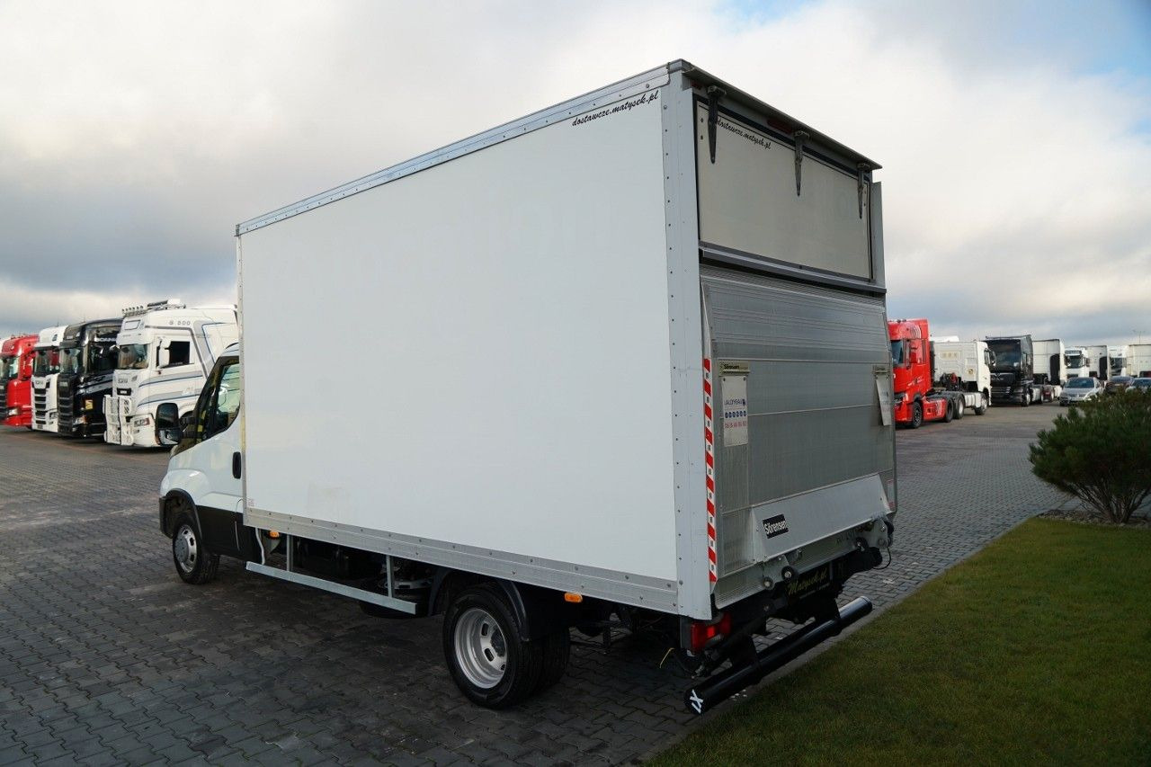 Iveco DAILY 35-160 / KONTENER 4,2 M / WINDA / BLIŹ - Furgone frigo: foto 5 Iveco DAILY 35-160 / KONTENER 4,2 M / WINDA / BLIŹ - Furgone frigo: foto 5