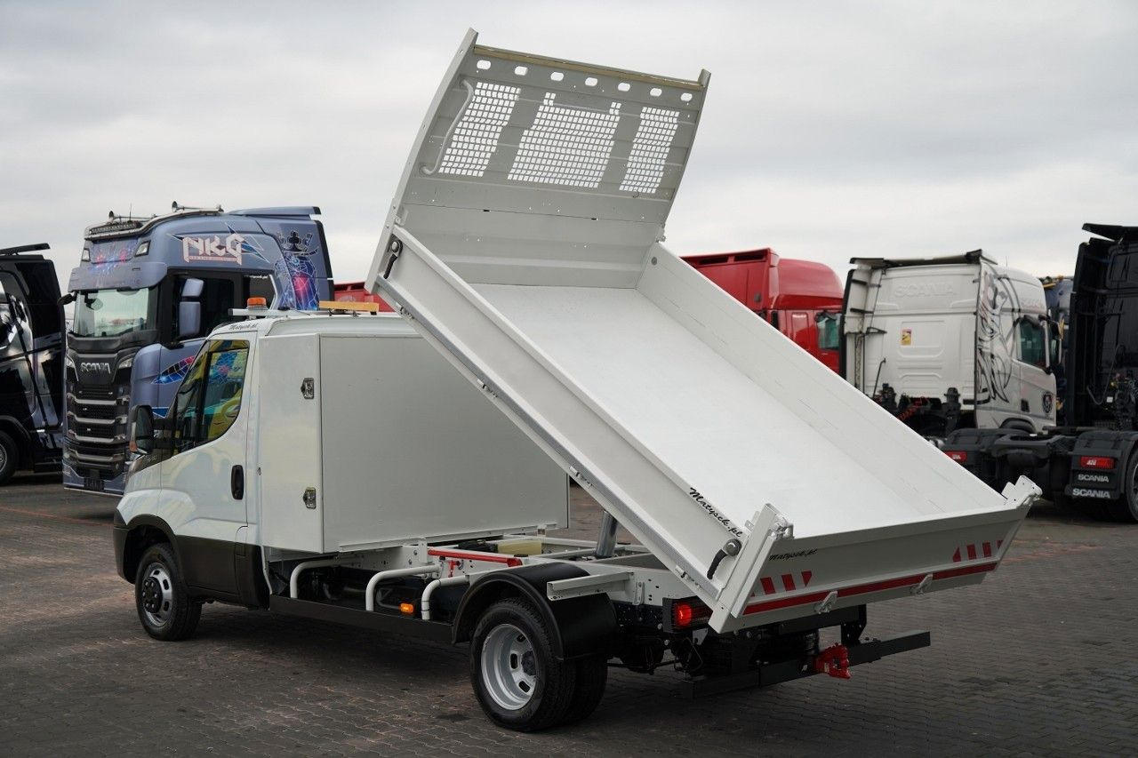 Iveco DAILY 35-180 / WYWROTKA TYLNOZSYPOWA / BLIŹNIAK - Furgone ribaltabile: foto 4 Iveco DAILY 35-180 / WYWROTKA TYLNOZSYPOWA / BLIŹNIAK - Furgone ribaltabile: foto 4