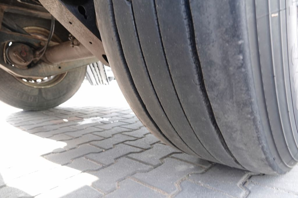 Semirimorchio frigorifero Krone CHŁODNIA / THERMO KING SLX 300 / DOPPELSTOCK Krone CHŁODNIA / THERMO KING SLX 300 / DOPPELSTOCK: foto 16 Semirimorchio frigorifero Krone CHŁODNIA / THERMO KING SLX 300 / DOPPELSTOCK Krone CHŁODNIA / THERMO KING SLX 300 / DOPPELSTOCK: foto 16