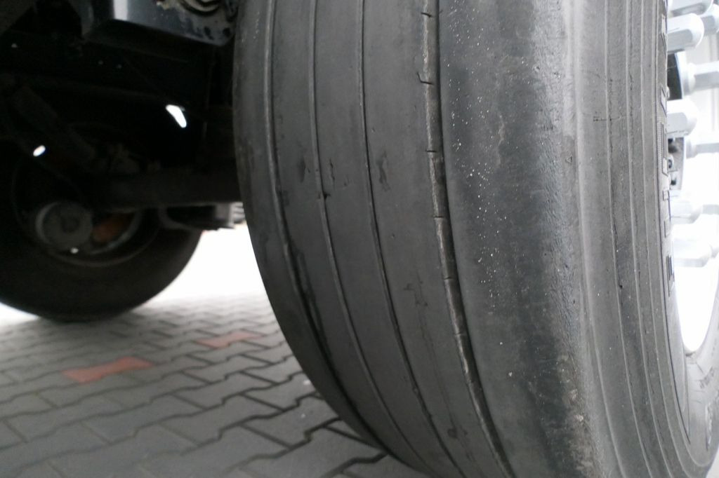 Semirimorchio centinato Krone CURTAINSIDER /STANDARD/LIFT ROOF & AXLE Krone CURTAINSIDER /STANDARD/LIFT ROOF & AXLE: foto 17 Semirimorchio centinato Krone CURTAINSIDER /STANDARD/LIFT ROOF & AXLE Krone CURTAINSIDER /STANDARD/LIFT ROOF & AXLE: foto 17