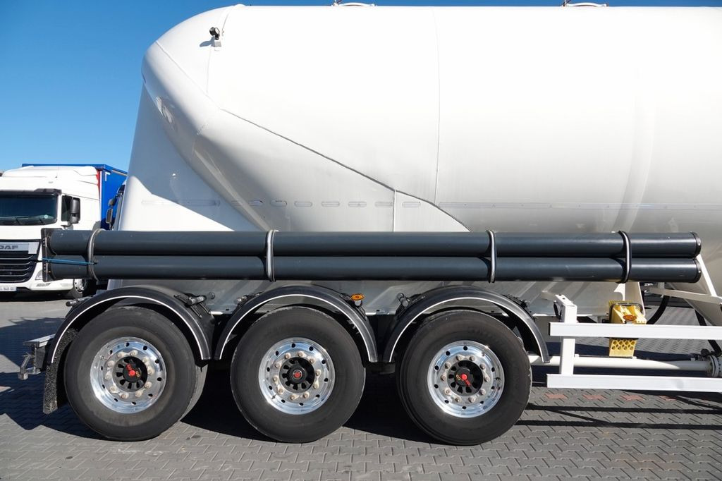 Leasing di Legras CEMENTONACZEPA / 3 KOMORY / 38 000 L / SILOS Legras CEMENTONACZEPA / 3 KOMORY / 38 000 L / SILOS: foto 19 Leasing di Legras CEMENTONACZEPA / 3 KOMORY / 38 000 L / SILOS Legras CEMENTONACZEPA / 3 KOMORY / 38 000 L / SILOS: foto 19