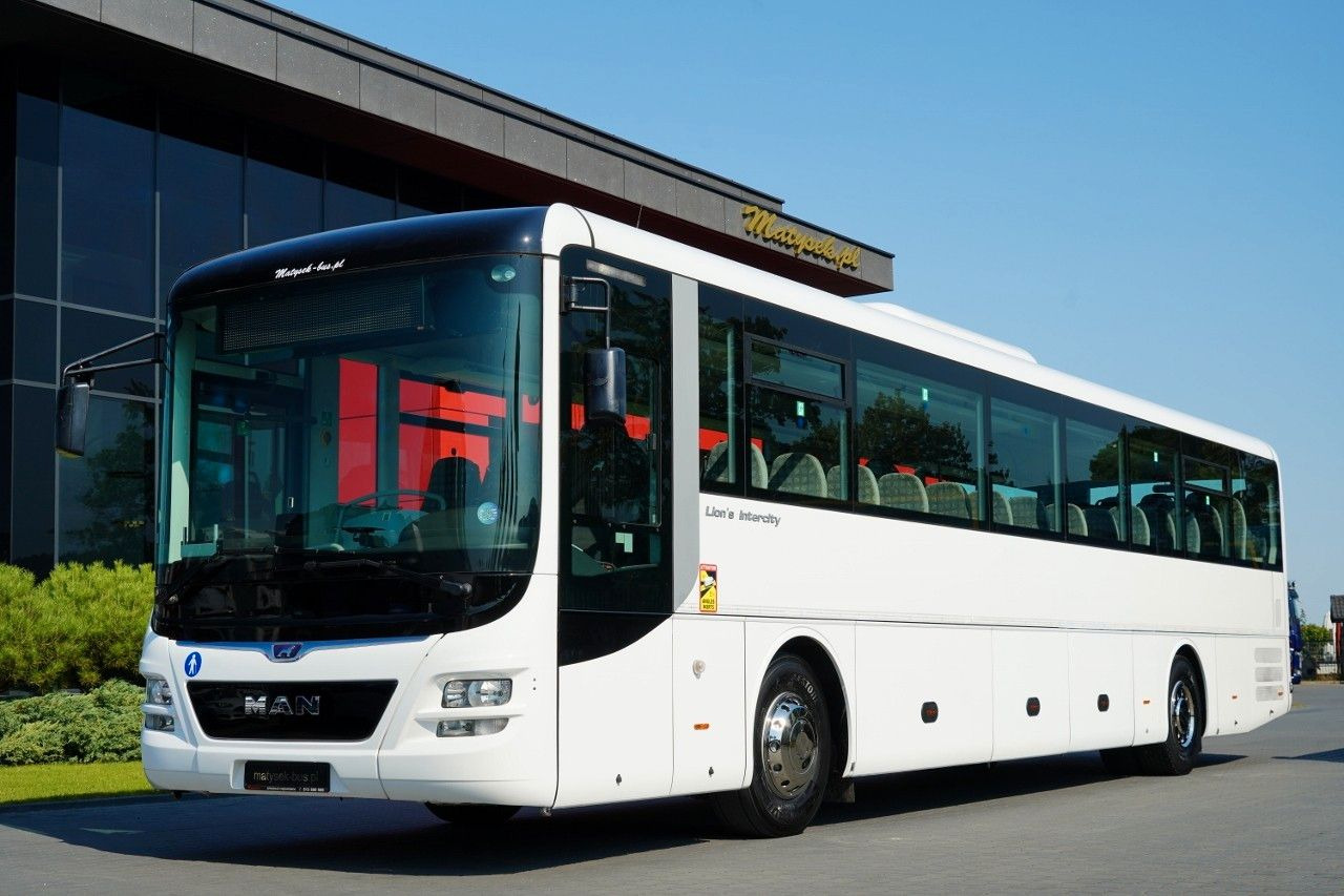 MAN INTERCITY / EURO6 / PRZEBIEG 63000 KM / SPROWADZ - Autobus extraurbano: foto 5 MAN INTERCITY / EURO6 / PRZEBIEG 63000 KM / SPROWADZ - Autobus extraurbano: foto 5