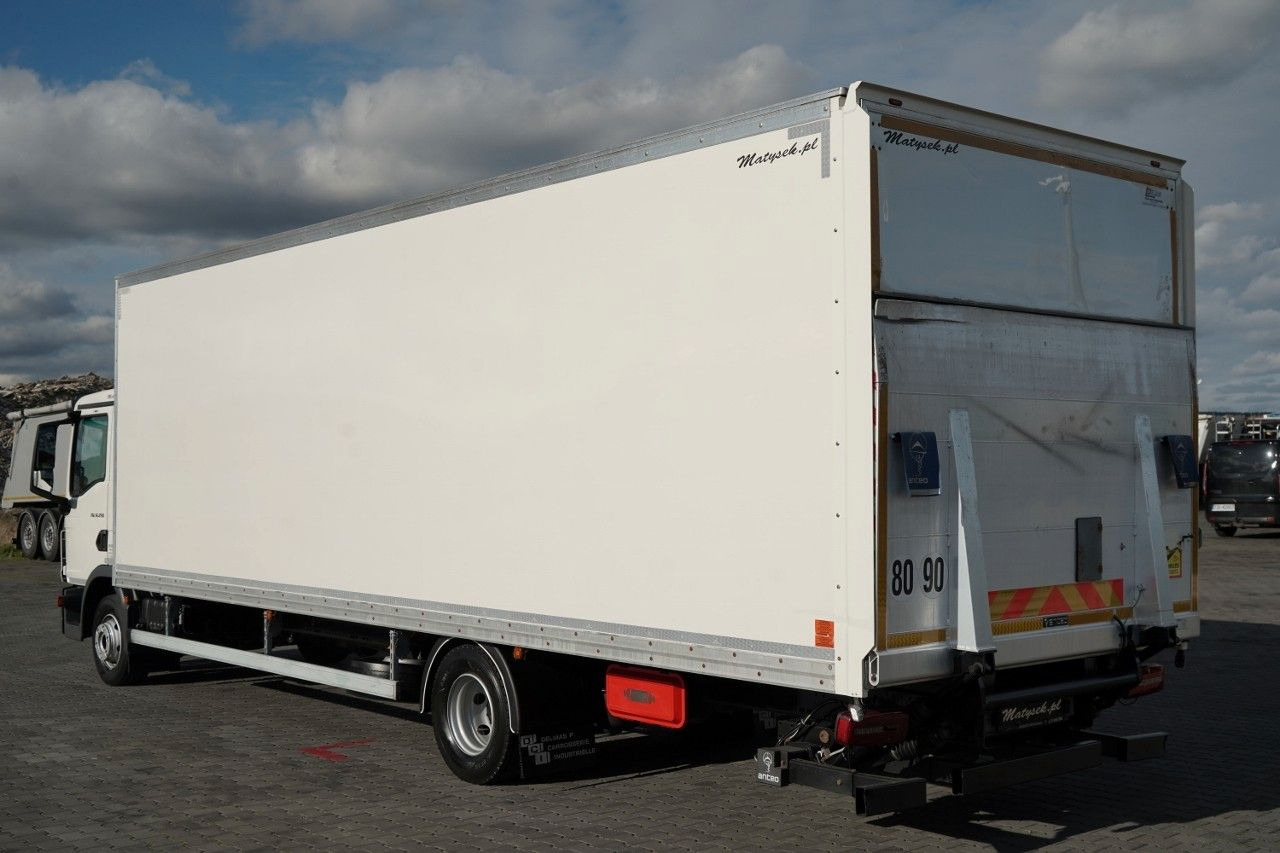 MAN TGL 12.250 / SOLÓWKA / KONTENER 8 M / WINDA / BO - Autocarro furgonato: foto 3 MAN TGL 12.250 / SOLÓWKA / KONTENER 8 M / WINDA / BO - Autocarro furgonato: foto 3