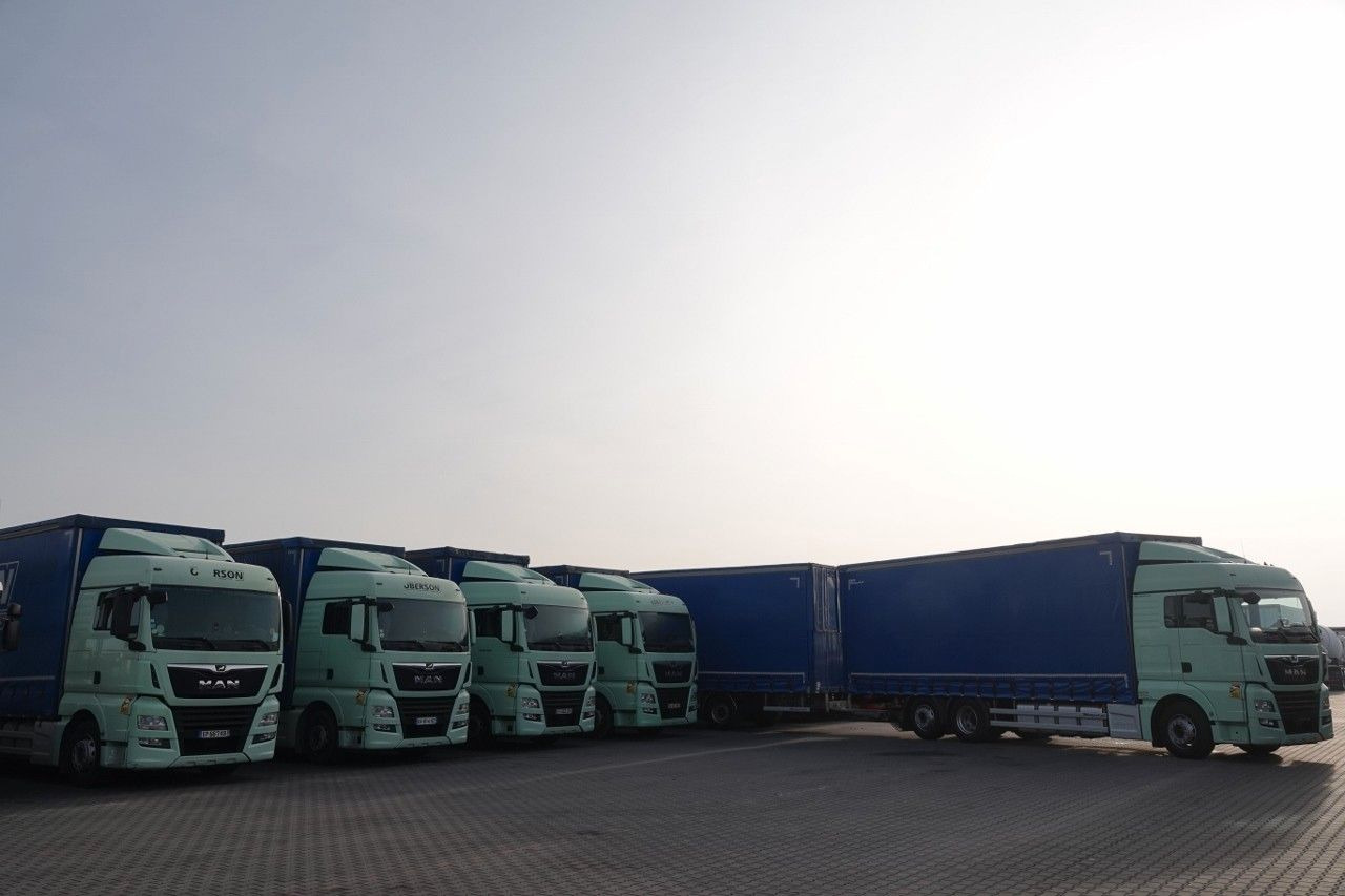 Leasing di  MAN TGX 26.460 / ZESTAW TANDEM PRZEJAZDOWY / 120 M3 MAN TGX 26.460 / ZESTAW TANDEM PRZEJAZDOWY / 120 M3: foto 14