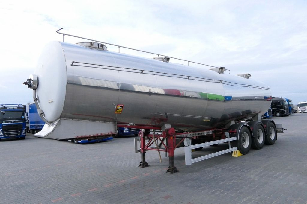 Menci ETA / FOOD LIQUID TANK TRAILER/32000 L/ 4 CHAMBE - Semirimorchio cisterna: foto 2 Menci ETA / FOOD LIQUID TANK TRAILER/32000 L/ 4 CHAMBE - Semirimorchio cisterna: foto 2