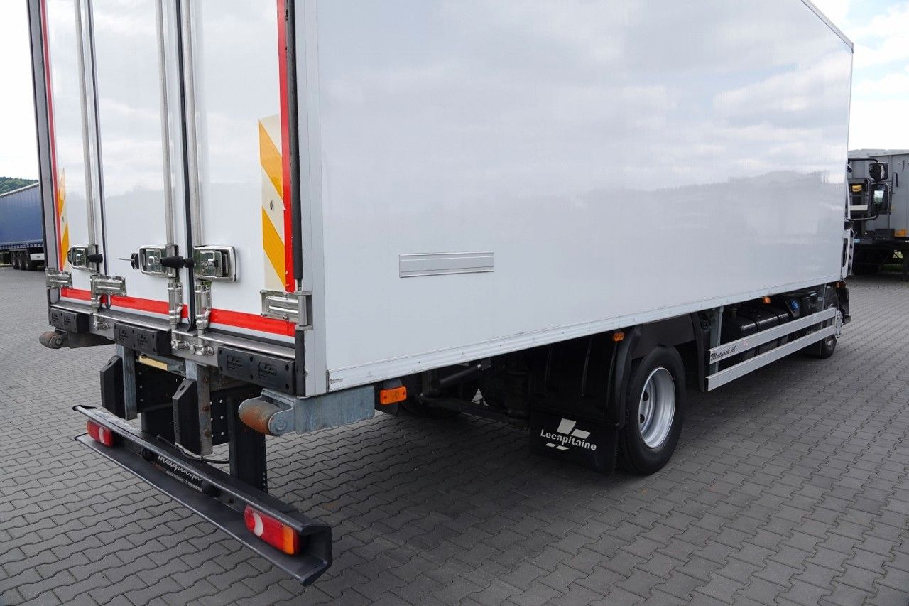 Autocarro frigorifero Renault D 16 260 / 4X2 / REFRIDGERATOR - 6,8 M / BI TEMP: foto 8