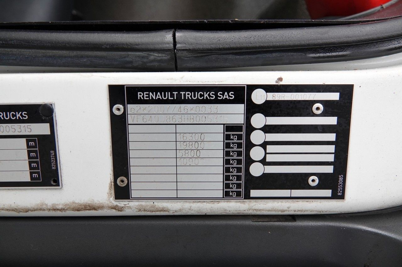 Autocarro frigorifero Renault D 16 260 / 4X2 / REFRIDGERATOR - 6,8 M / BI TEMP: foto 17