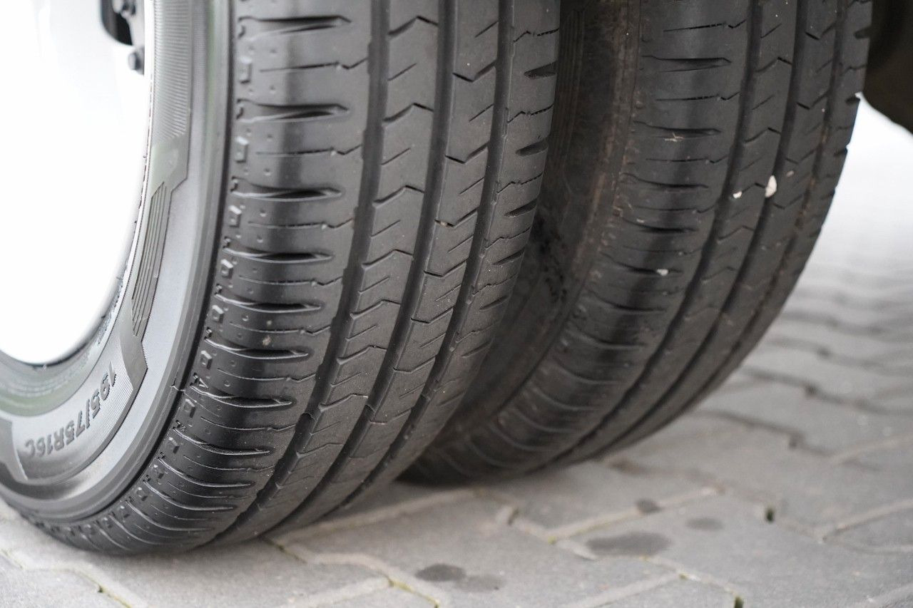 Furgone frigo Renault MASTER / KONTENER / BLIŹNIAK / DMC: 3500 KG: foto 10 Furgone frigo Renault MASTER / KONTENER / BLIŹNIAK / DMC: 3500 KG: foto 10