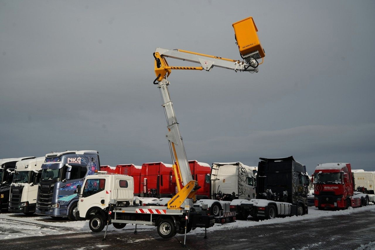 Renault MAXITY 120 dxi / ZWYŻKA 20 METRÓW / PODNOŚNIK KO - Piattaforma autocarrata: foto 5 Renault MAXITY 120 dxi / ZWYŻKA 20 METRÓW / PODNOŚNIK KO - Piattaforma autocarrata: foto 5