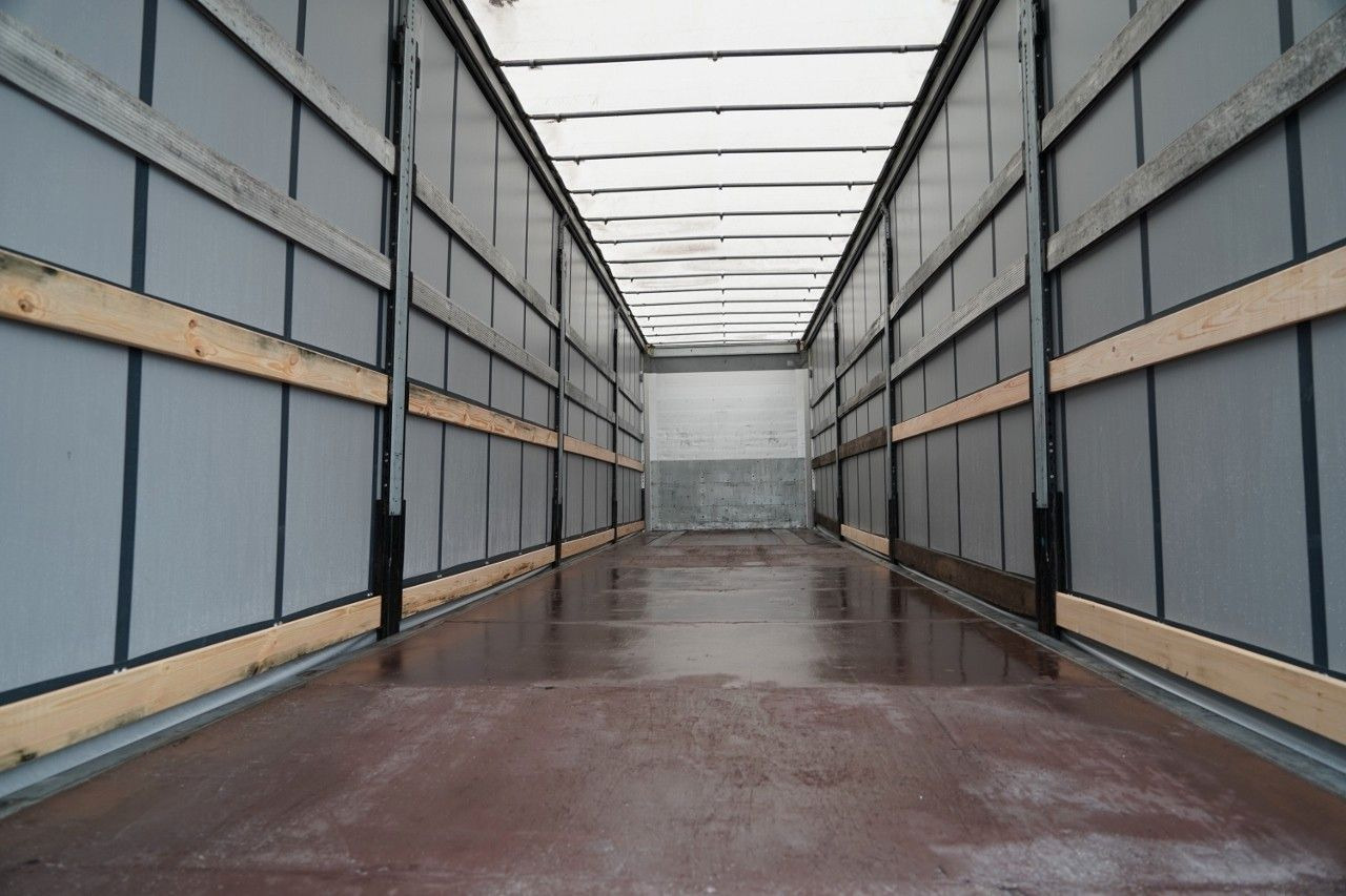 Semirimorchio centinato Schmitz Cargobull FIRANKA / STANDARD / 2 OSIE PODNOSZONE: foto 15 Semirimorchio centinato Schmitz Cargobull FIRANKA / STANDARD / 2 OSIE PODNOSZONE: foto 15