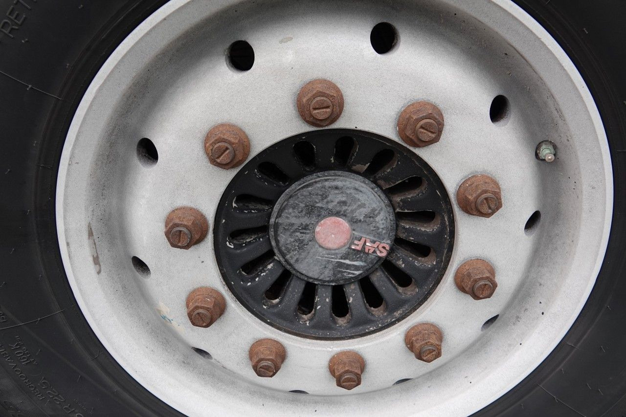 Semirimorchio silos Spitzer CEMENTONACZEPA / 37 000 L / SILOS / 3 KOMORY / O: foto 18